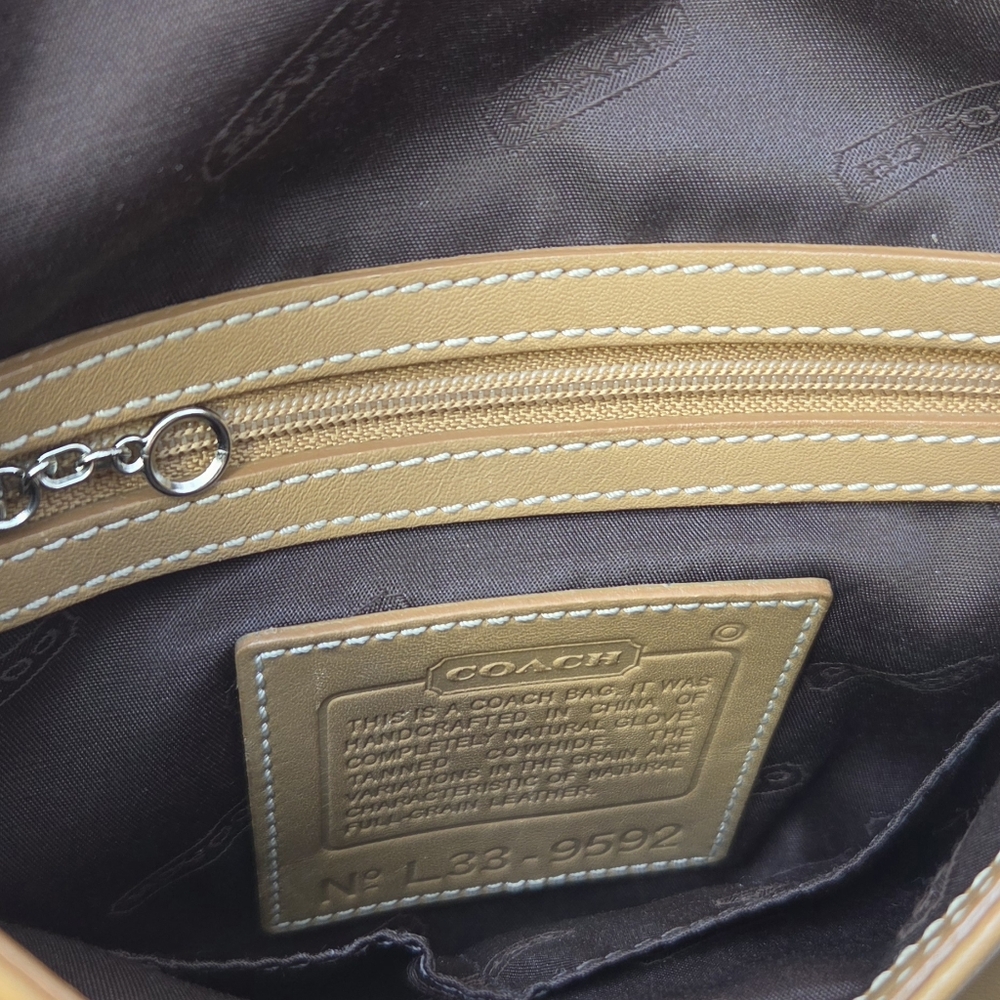 Coach Legacy Slim Vintage Glove Tanned Leather Flap Crossbody -#L33-9592 - Picture 17 of 17